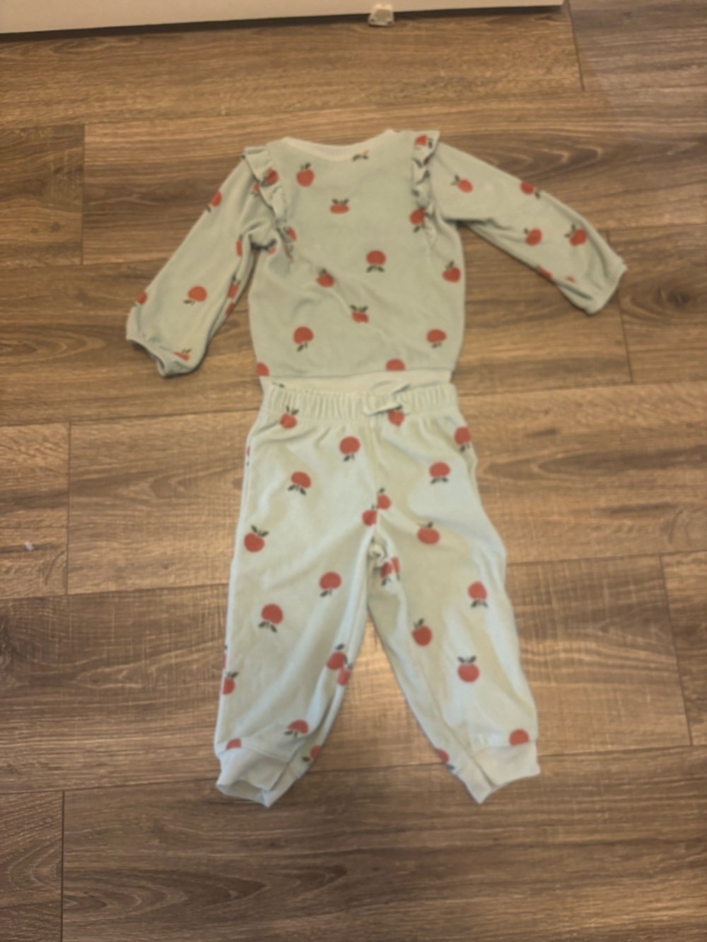 Carters Child Of Mine Baby Girl Fleece Apple Matching Set Size 18 Months - Picture 1 of 3